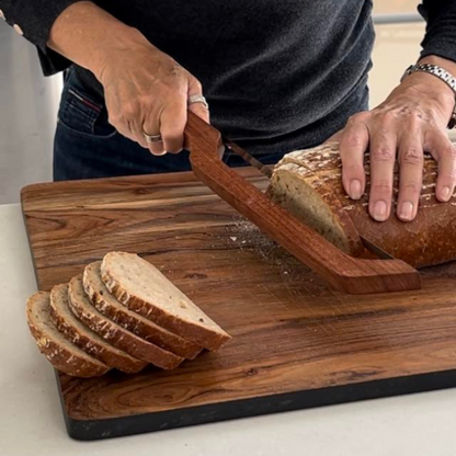 Bowmaster Bread Knife